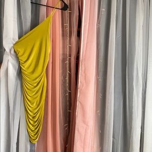 Maxi dress with one strap shoulder